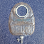 11856 Coloplast Sensura Urostomy Bag 60mm - Image 2